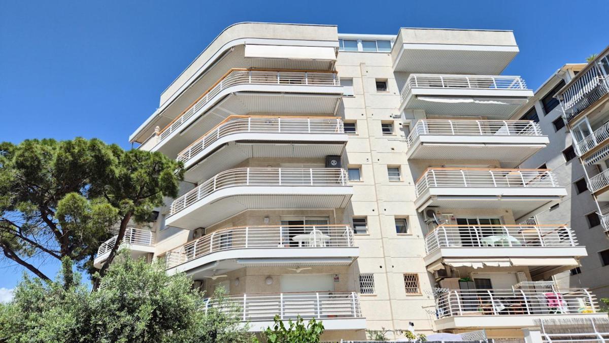 Saloutrip - Navili Exterior foto